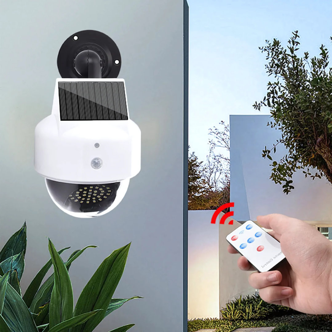 LÁMPARA SOLAR SIMULACIÓN CÁMARA – Seguridad visible y ahorro de energía