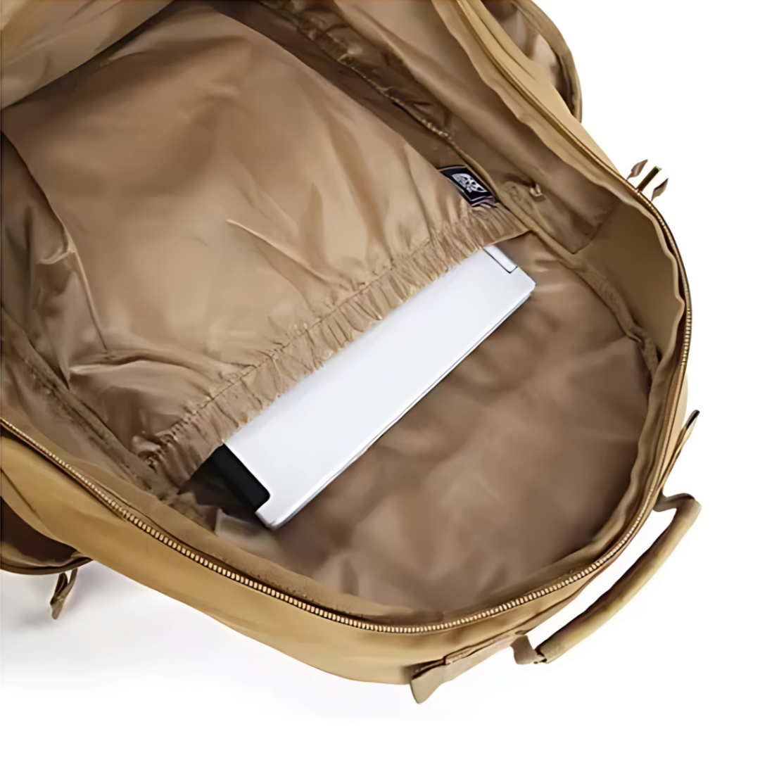 Maleta Militar 40L Viajera - Versátil para el día a día, resistente para el terreno: ideal para trabajo, deporte o viaje.