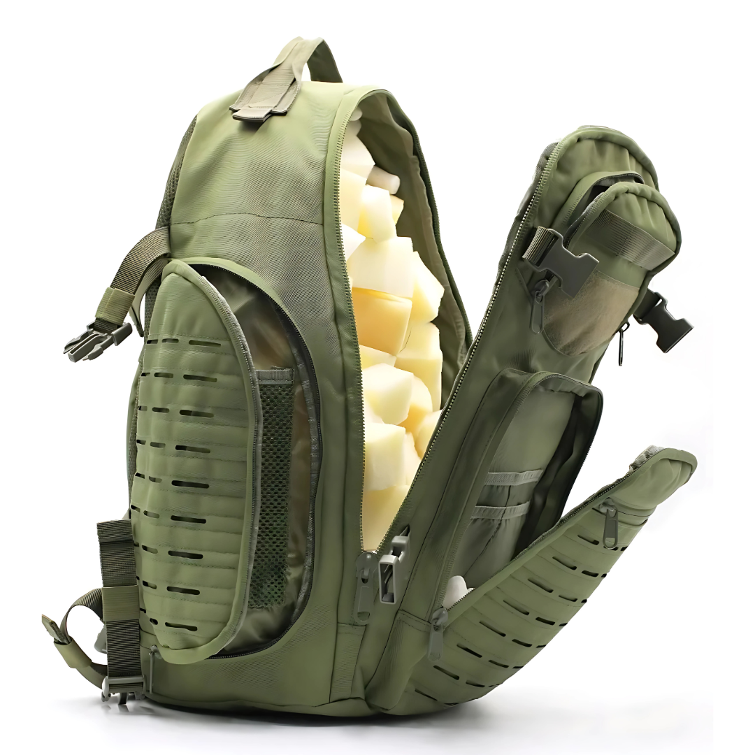 Maleta Militar 40L Viajera - Versátil para el día a día, resistente para el terreno: ideal para trabajo, deporte o viaje.