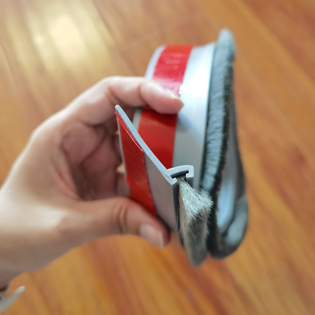 BARRERA PROTECTORA DE INSECTOS PARA PUERTAS – Seguridad y frescura en tu hogar