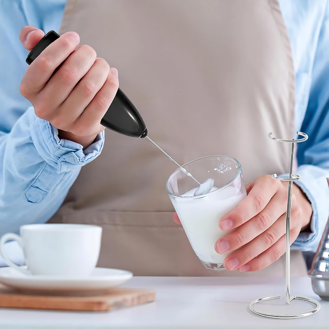 MINI BATIDORA ELÉCTRICA PARA ESPUMAR LECHE – Espuma cremosa en segundos sin esfuerzo