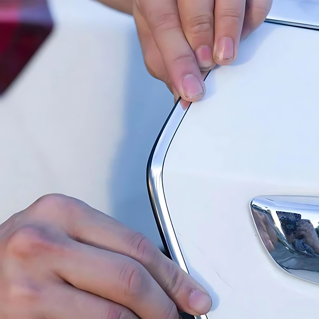 TIRA 6 METROS PLATEADA ANTI COLISIÓN – Protege tu auto con estilo y sin complicaciones