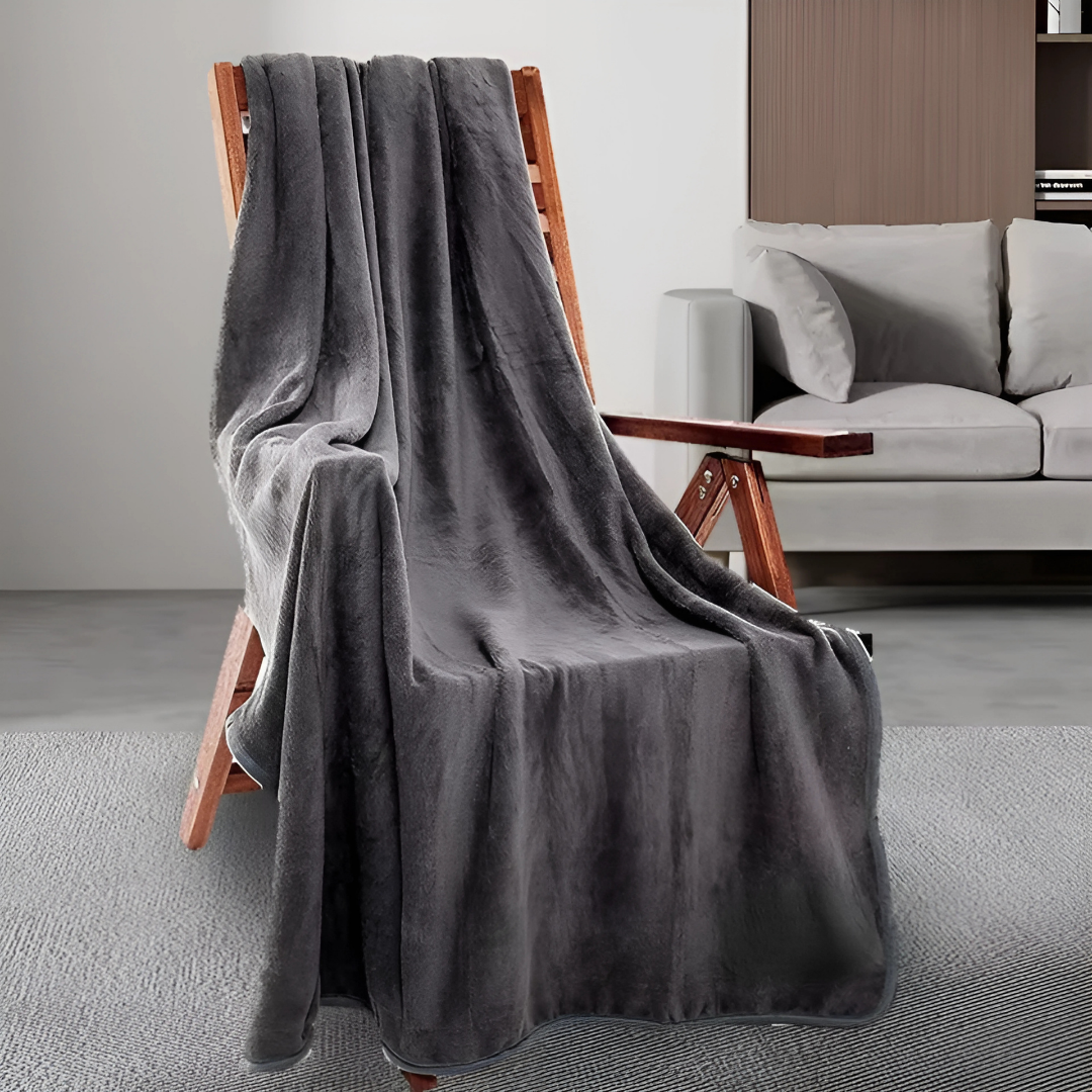 COLCHA / ALMOHADA DE FELPA – Comodidad 2 en 1 para tus viajes y descansos