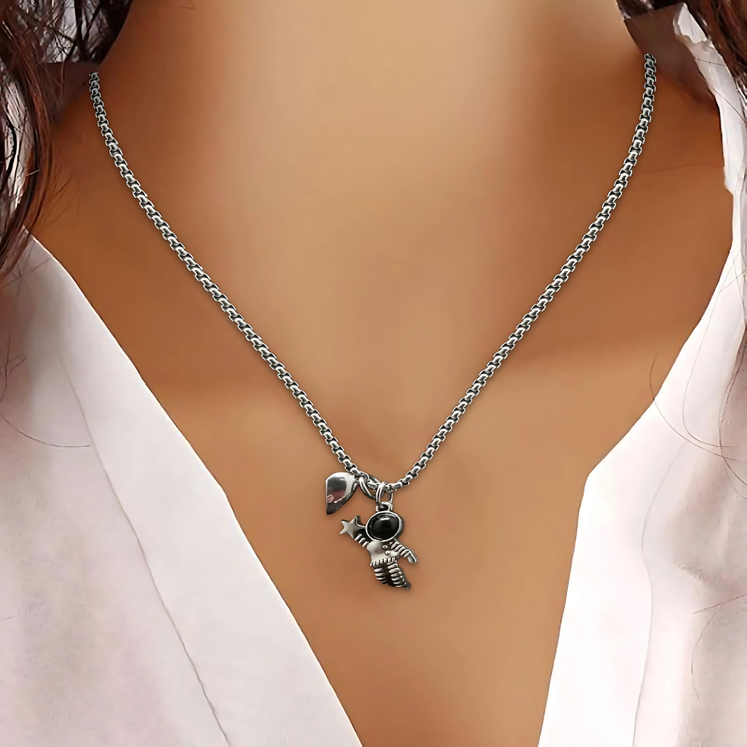 Collar Pareja Stellar Souls - Porque dos almas que brillan juntas nunca se pierden en el universo.