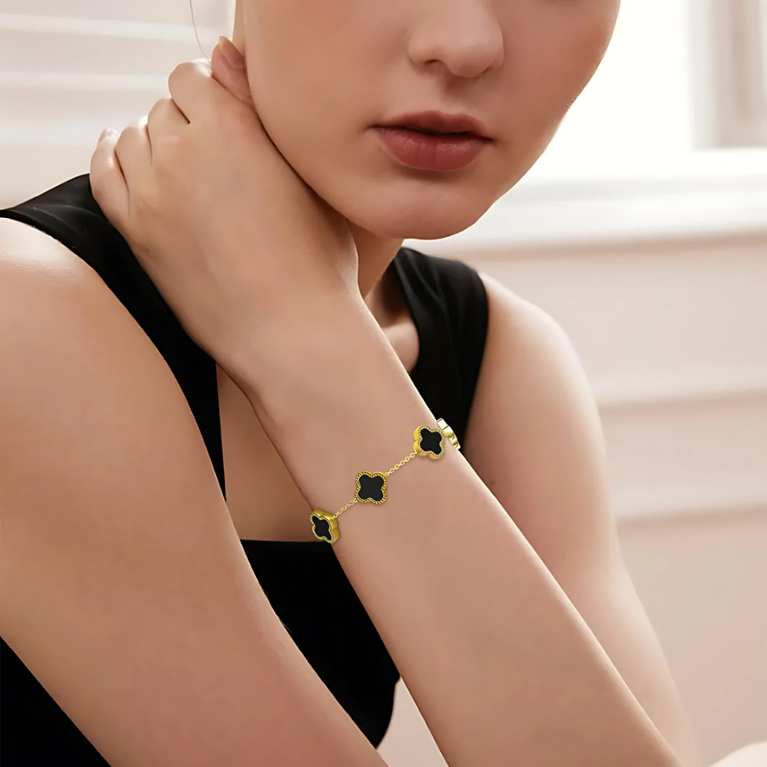 Pulsera Eternal Garden - Cuando la naturaleza y la elegancia se encuentran en tu muñeca.