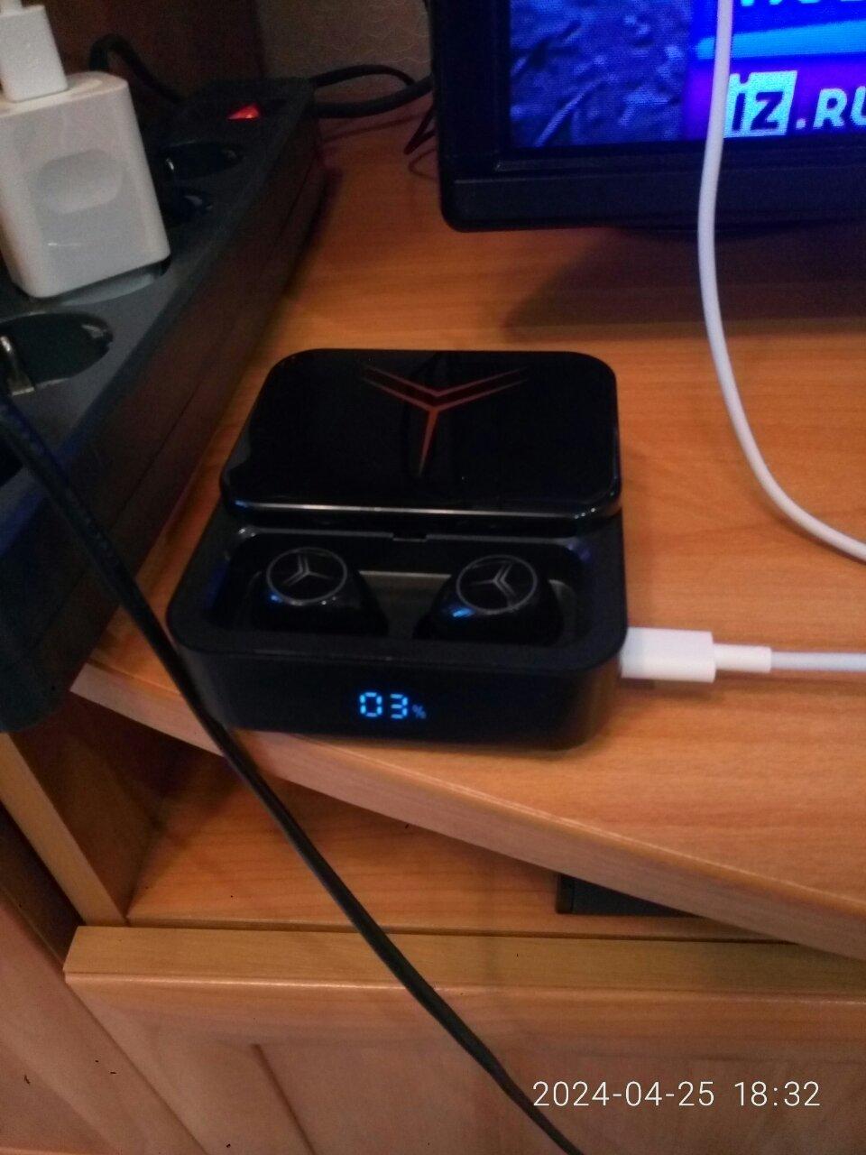 AUDÍFONOS M88 CON CARGA PARA CELULAR DE 3 SALIDAS – Sonido potente y batería que también recarga tu celular