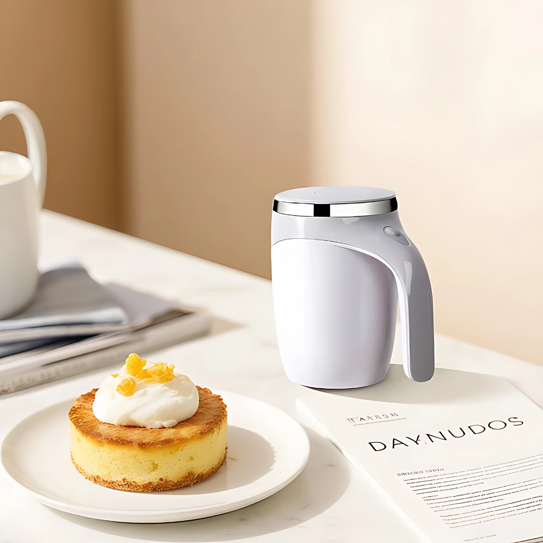 Taza Automezclable SwiftSip™ - Olvídate de los grumos y cucharas sucias.